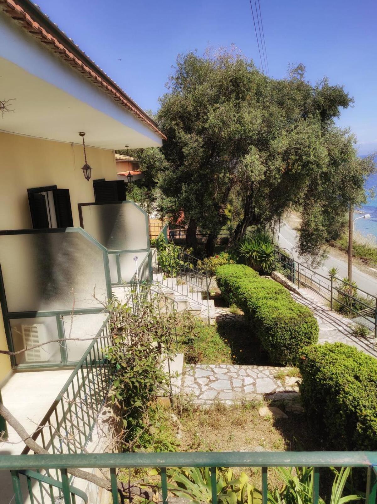 Villa Fourtuna Apartment Agios Ioannis Peristeron  Luaran gambar