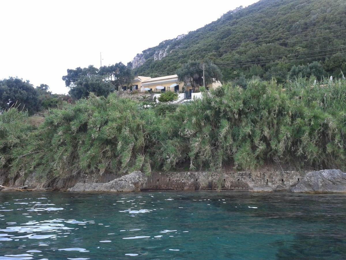 Villa Fourtuna Apartment Agios Ioannis Peristeron  Luaran gambar
